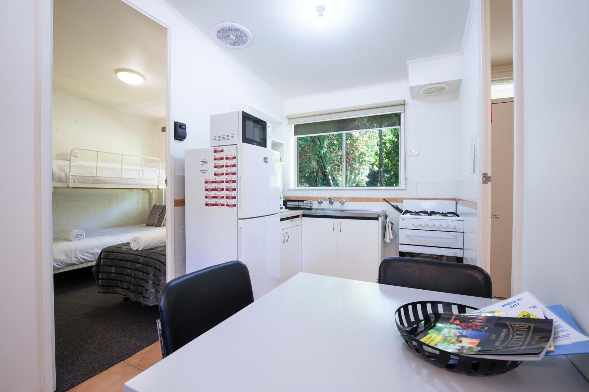 Adina Lodge Holiday Apartments Брайт Номер фото